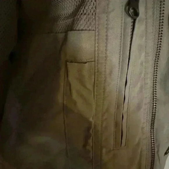 LL Bean Men’s Khaki Field Work Jacket with Hideaway Hood Size L - Picture 7 of 11